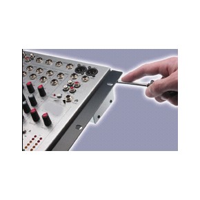http://www.avls.eu/37148-thickbox/soundcraft-rw5745.jpg