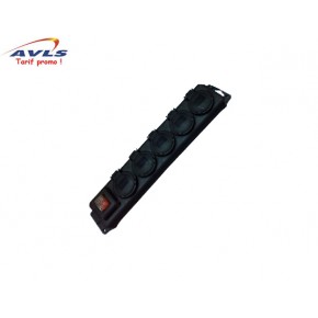 http://www.avls.eu/48182-thickbox/multiprise-5-pc-avec-capot.jpg